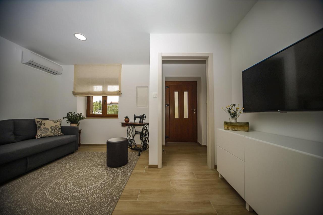 Casa Tilia Villa Sapjane Exteriör bild